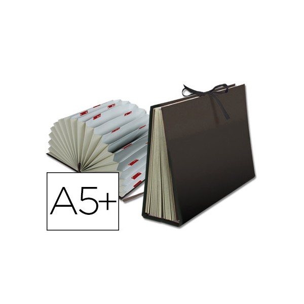 Carpeta fuelle liderpapel cuarto carton forrado negra. Carpeta fuelle liderpapel cuarto carton forrado negra.