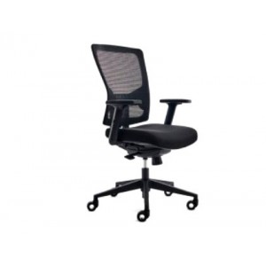 Silla rocada de oficina con brazos tapizada en tela ingnifuga y respaldo en polimero color negro.	
